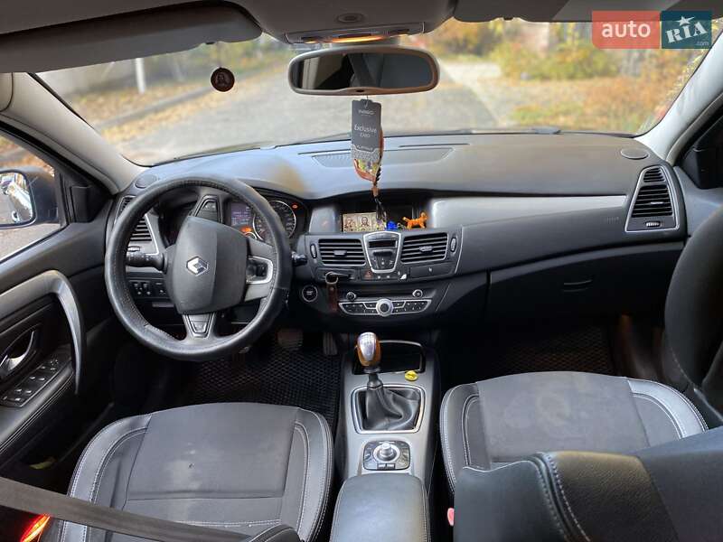 Универсал Renault Laguna 2011 в Киеве