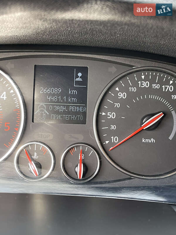 Лифтбек Renault Laguna 2014 в Днепре