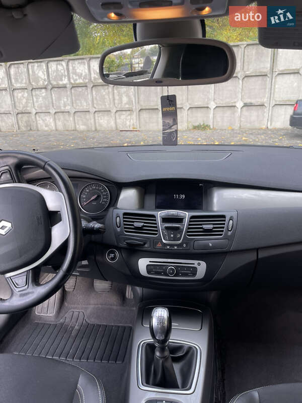 Лифтбек Renault Laguna 2014 в Днепре