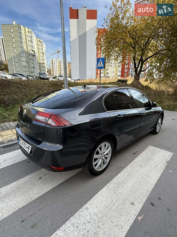 Ліфтбек Renault Laguna 2011 в Львові фото 4 Ліфтбек Renault Laguna 2011 в Львові