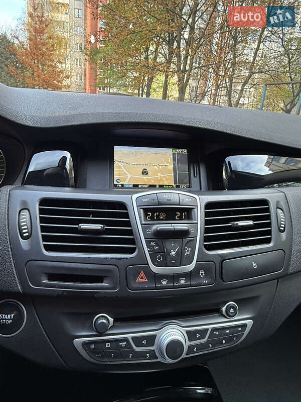 Ліфтбек Renault Laguna 2011 в Львові фото 17 Ліфтбек Renault Laguna 2011 в Львові