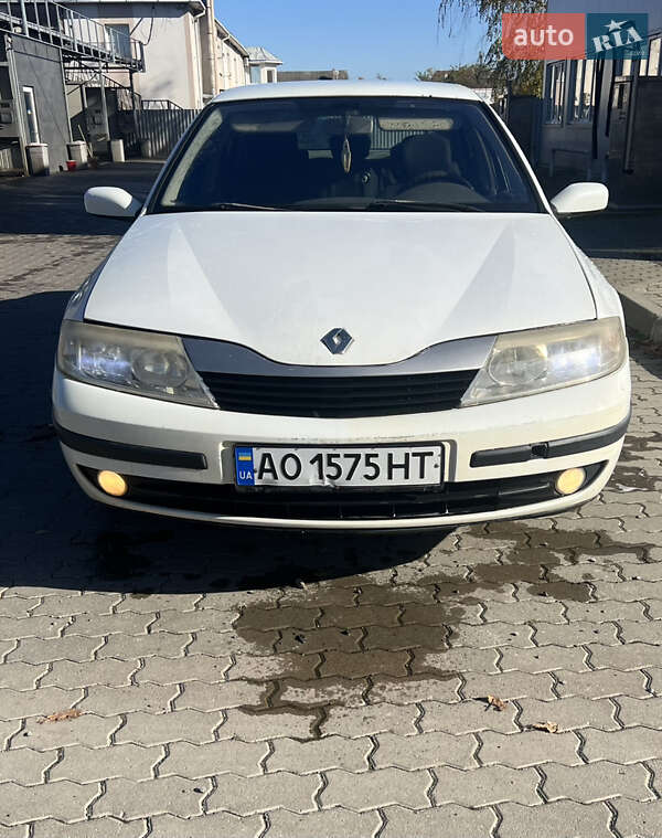 Ліфтбек Renault Laguna 2004 в Мукачевому