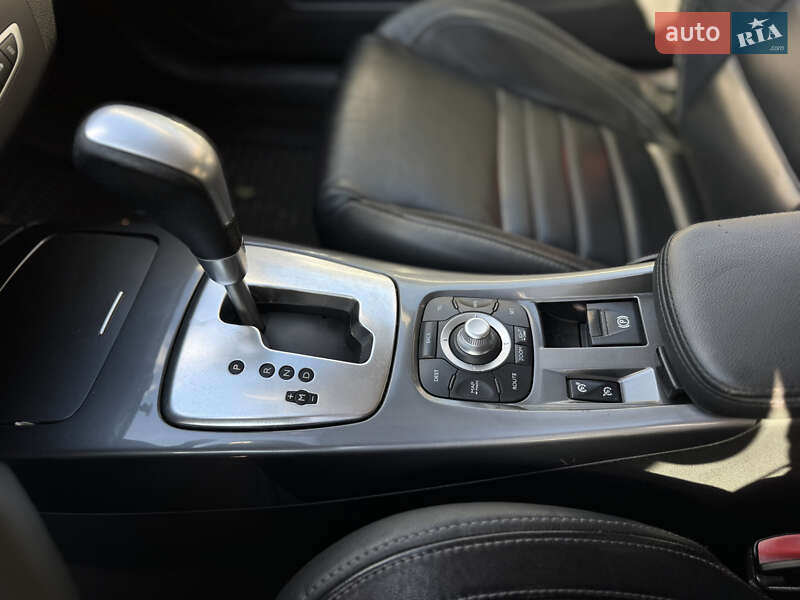 Купе Renault Laguna 2011 в Киеве фото 15 Купе Renault Laguna 2011 в Киеве