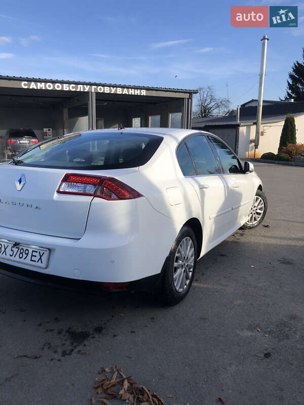Ліфтбек Renault Laguna 2014 в Києві
