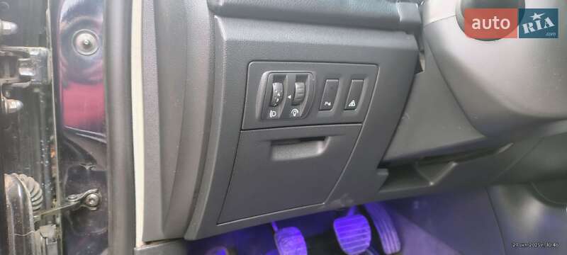 Универсал Renault Laguna 2008 в Каменском фото 11 Универсал Renault Laguna 2008 в Каменском