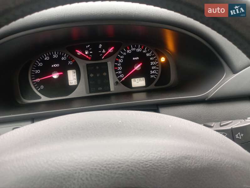 Универсал Renault Laguna 2002 в Бродах