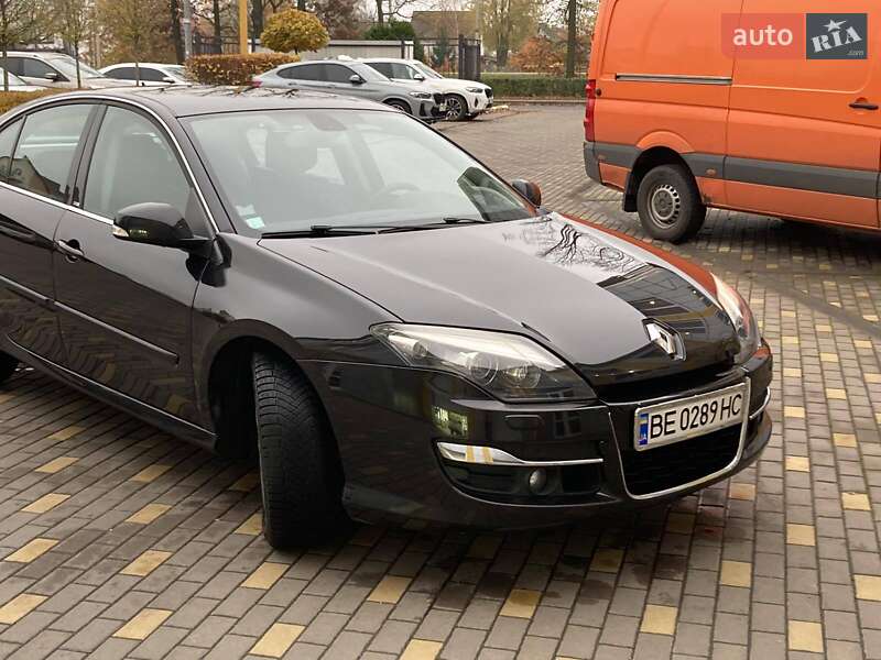 Лифтбек Renault Laguna 2012 в Киеве