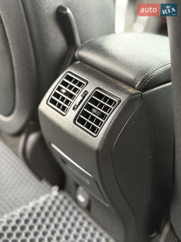 Універсал Renault Laguna 2008 в Рівному фото 21 Універсал Renault Laguna 2008 в Рівному