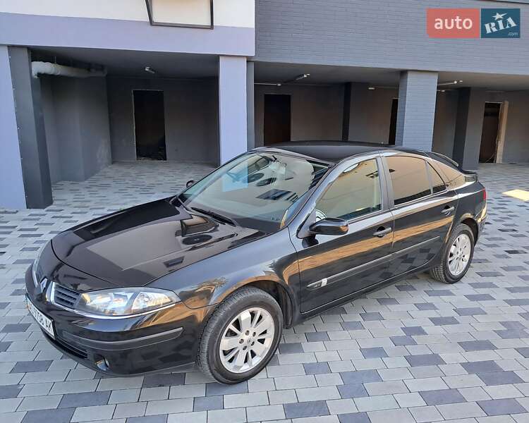 Ліфтбек Renault Laguna 2007 в Мукачевому