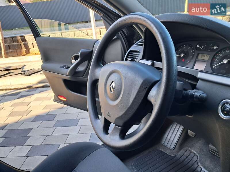 Ліфтбек Renault Laguna 2007 в Мукачевому