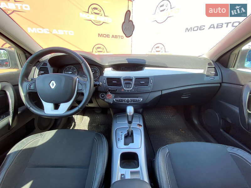Універсал Renault Laguna 2008 в Рівному фото 7 Універсал Renault Laguna 2008 в Рівному