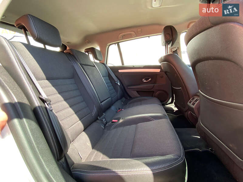 Універсал Renault Laguna 2008 в Рівному фото 13 Універсал Renault Laguna 2008 в Рівному