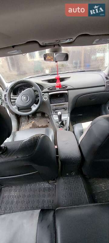 Универсал Renault Laguna 2001 в Богодухове фото 6 Универсал Renault Laguna 2001 в Богодухове