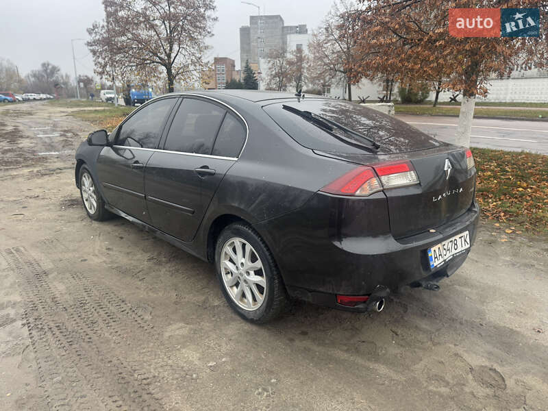 Ліфтбек Renault Laguna 2010 в Києві