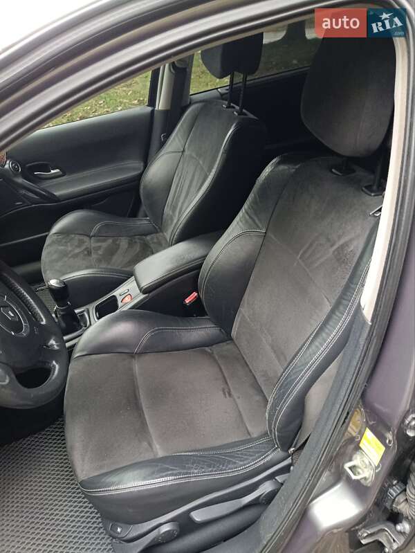 Універсал Renault Laguna 2006 в Дубні фото 45 Універсал Renault Laguna 2006 в Дубні