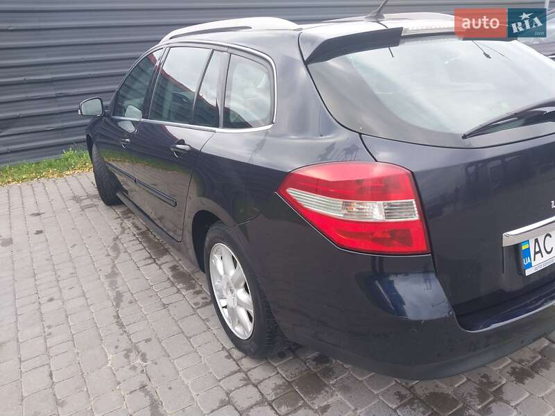 Универсал Renault Laguna 2010 в Ковеле