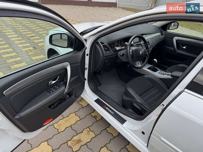 Универсал Renault Laguna 2013 в Яготине