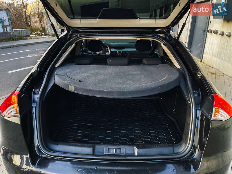 Лифтбек Renault Laguna 2008 в Киеве