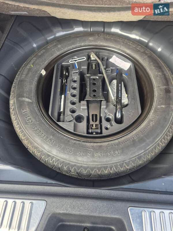 Універсал Renault Laguna 2011 в Львові фото 46 Універсал Renault Laguna 2011 в Львові