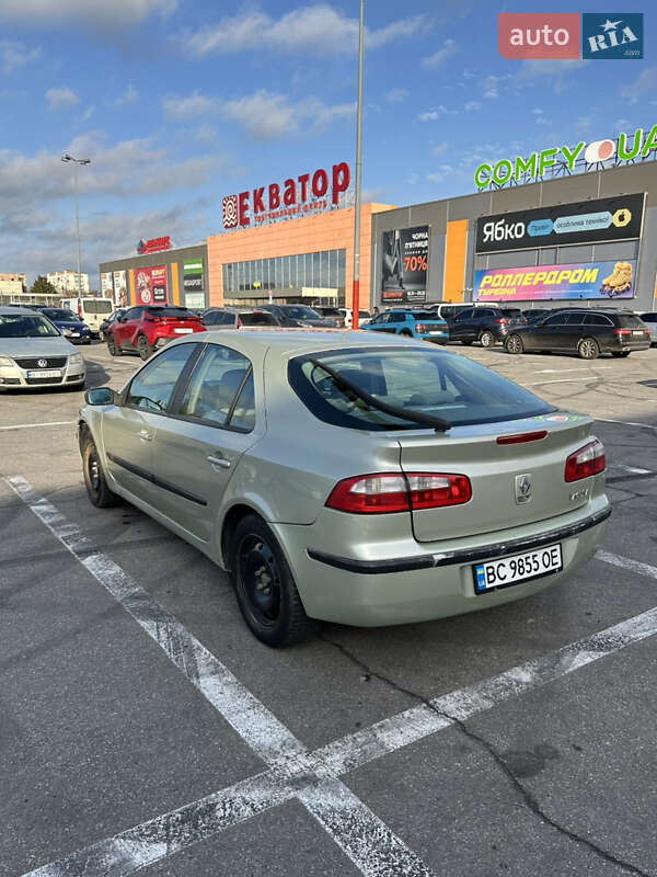 Лифтбек Renault Laguna 2004 в Полтаве