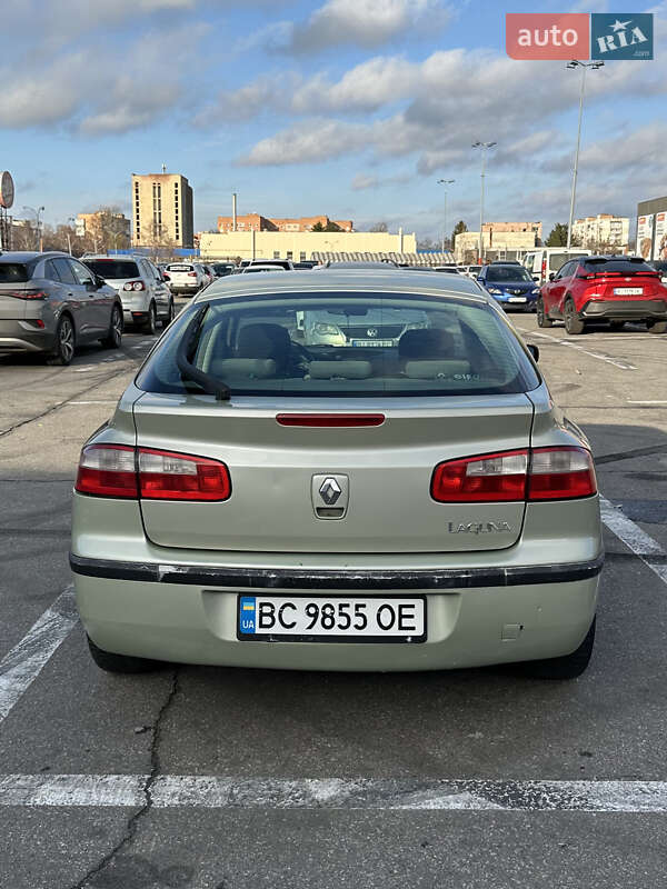 Лифтбек Renault Laguna 2004 в Полтаве