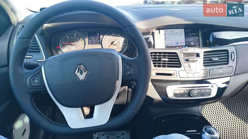 Універсал Renault Laguna 2013 в Прилуках