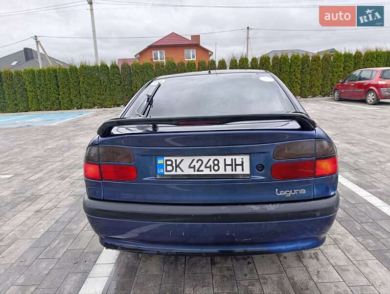 Лифтбек Renault Laguna 1996 в Луцке