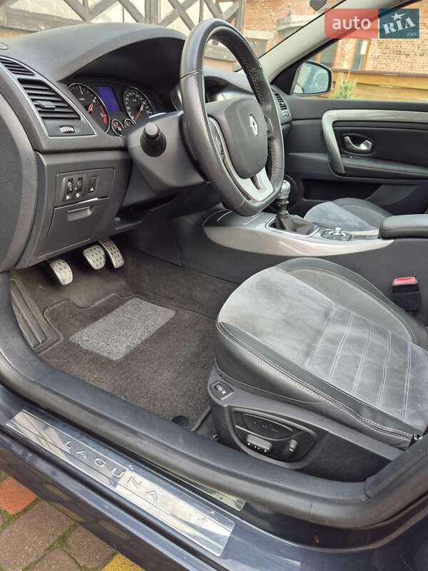 Універсал Renault Laguna 2011 в Львові фото 22 Універсал Renault Laguna 2011 в Львові