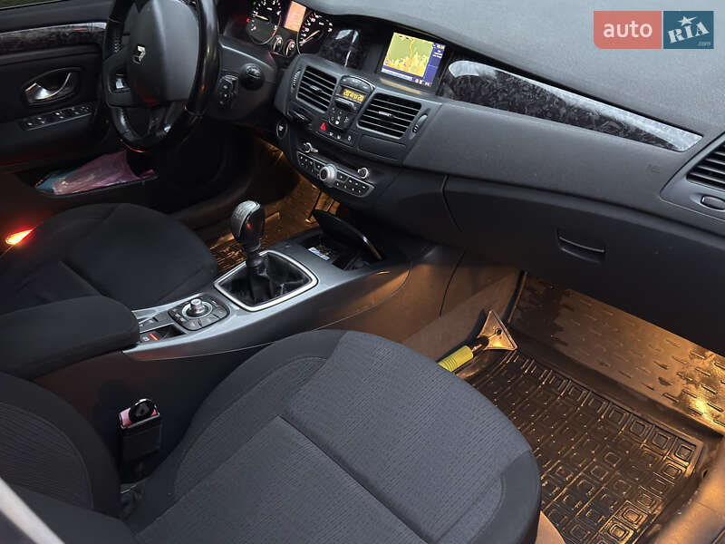 Лифтбек Renault Laguna 2010 в Косове