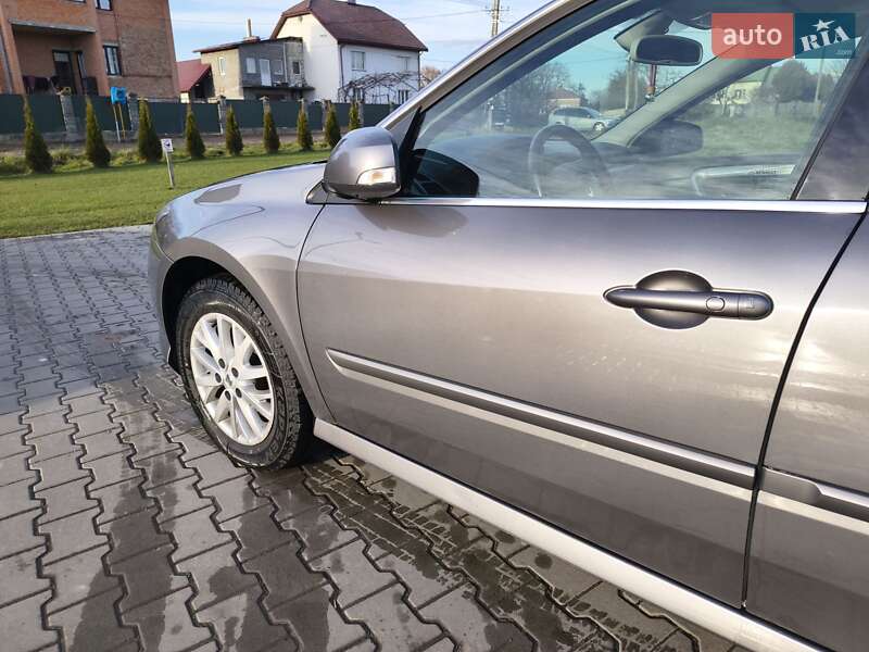 Универсал Renault Laguna 2014 в Львове