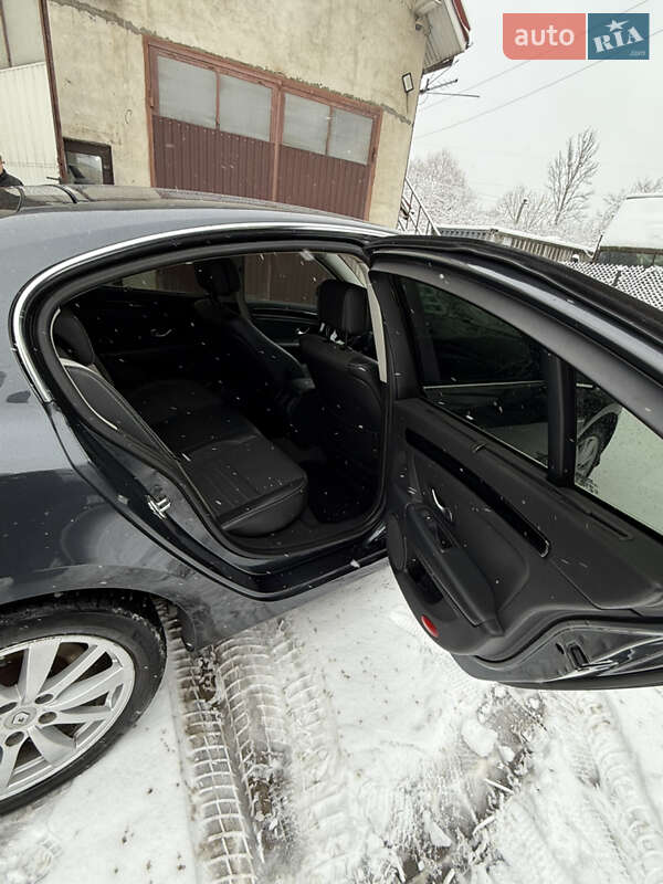 Лифтбек Renault Laguna 2011 в Львове