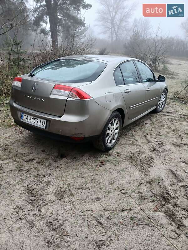 Лифтбек Renault Laguna 2008 в Черкассах