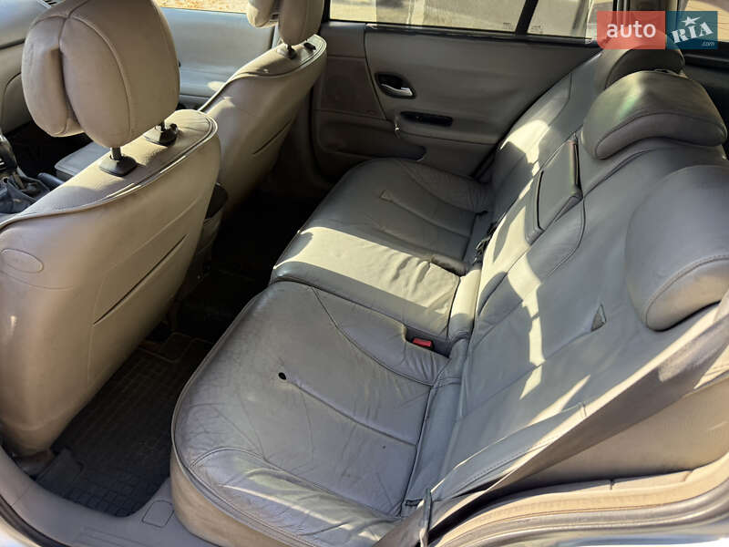 Универсал Renault Laguna 2002 в Днепре