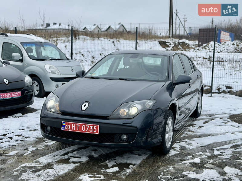 Ліфтбек Renault Laguna 2010 в Рівному
