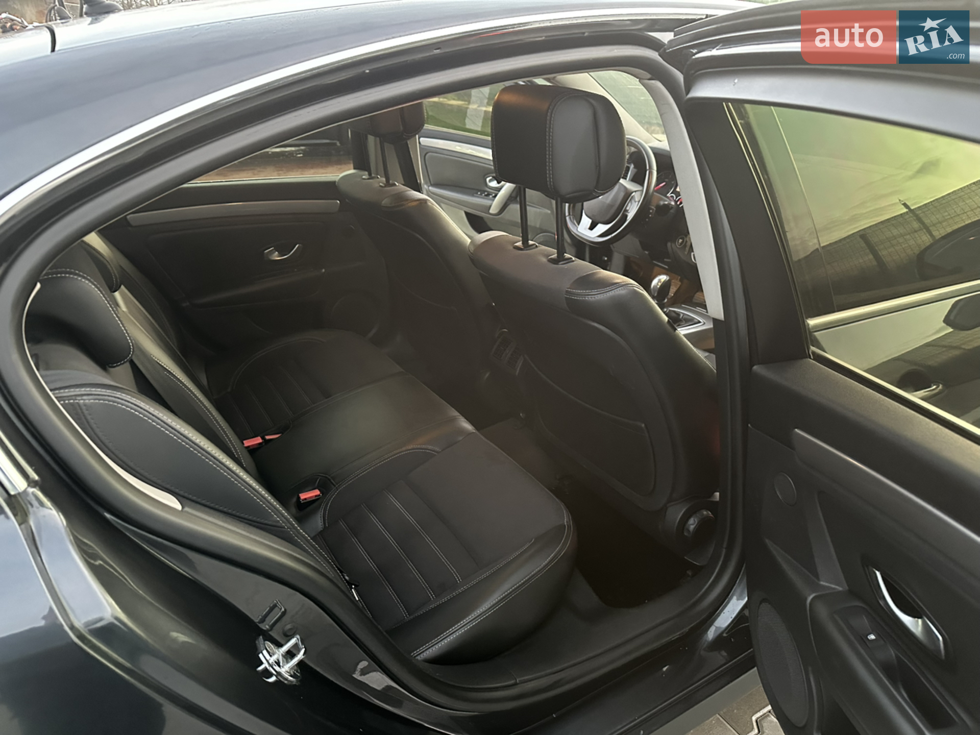 2010 Renault Laguna - мініатюра 22