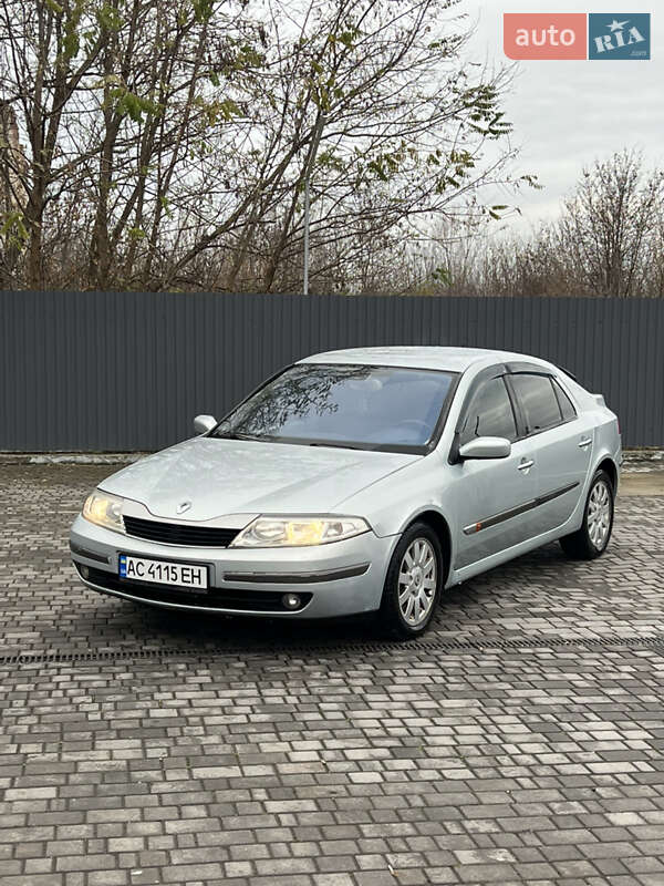 Лифтбек Renault Laguna 2002 в Ровно фото 2 Лифтбек Renault Laguna 2002 в Ровно