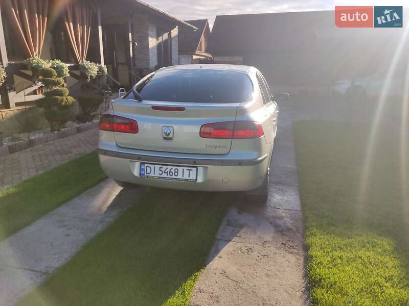 Ліфтбек Renault Laguna 2002 в Смілі