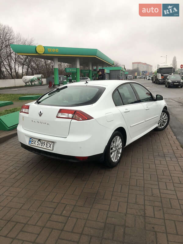 Ліфтбек Renault Laguna 2014 в Києві фото 10 Ліфтбек Renault Laguna 2014 в Києві