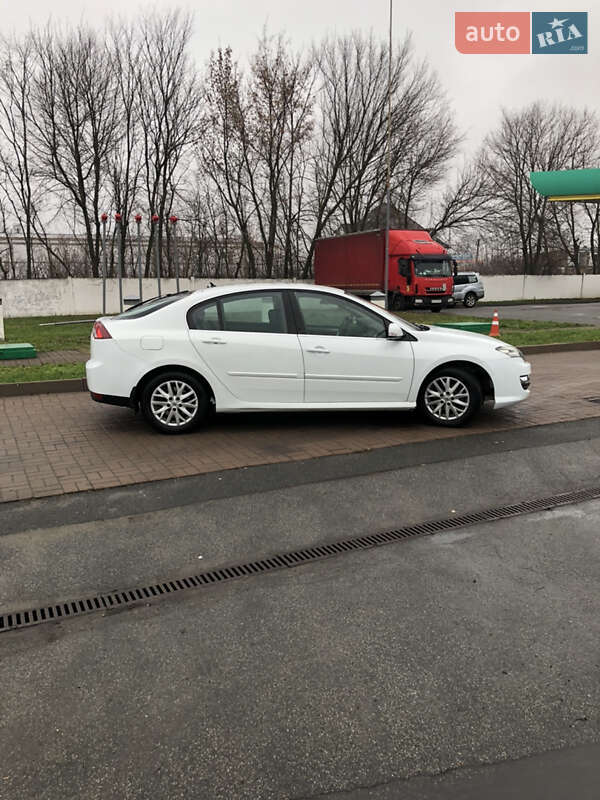 Ліфтбек Renault Laguna 2014 в Києві фото 9 Ліфтбек Renault Laguna 2014 в Києві