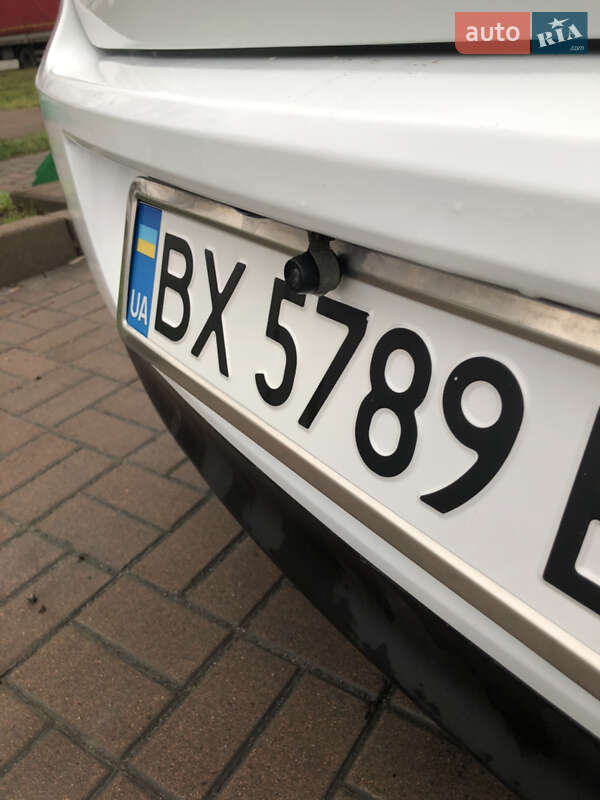 Ліфтбек Renault Laguna 2014 в Києві фото 13 Ліфтбек Renault Laguna 2014 в Києві