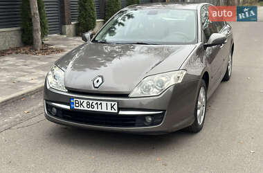 Лифтбек Renault Laguna 2008 в Киеве