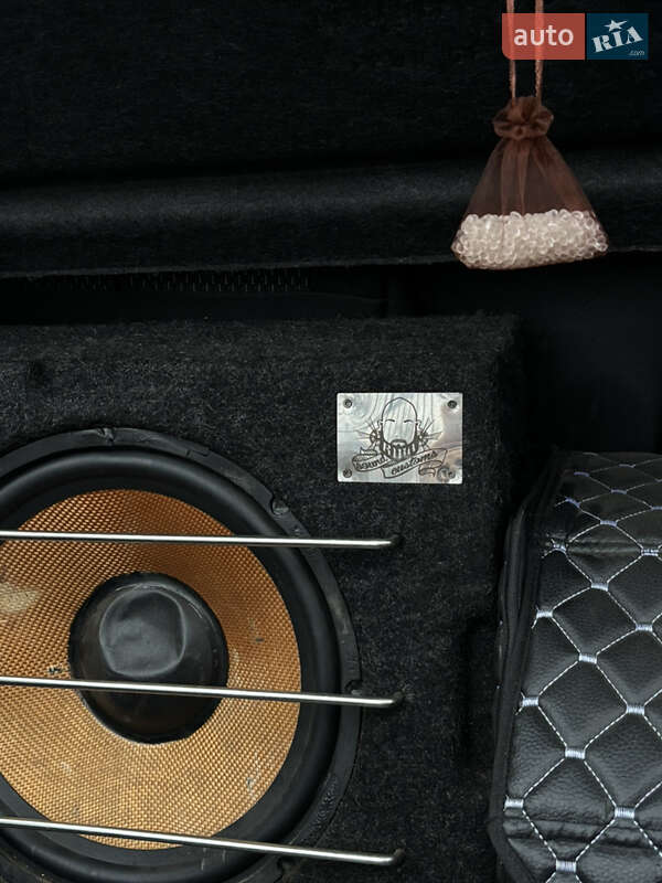 Ліфтбек Renault Laguna 2005 в Слов'янську фото 12 Ліфтбек Renault Laguna 2005 в Слов'янську