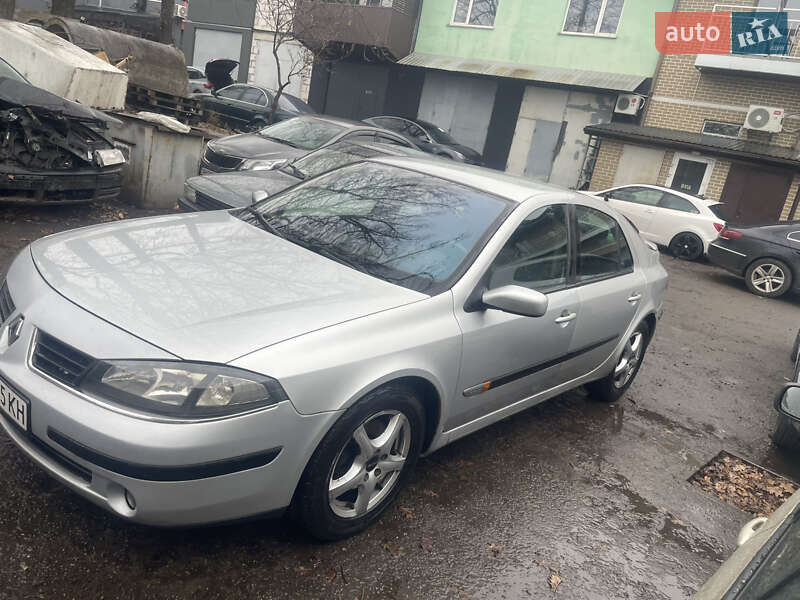 Лифтбек Renault Laguna 2005 в Киеве