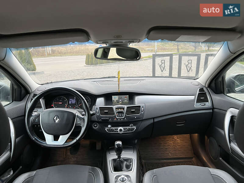 Лифтбек Renault Laguna 2010 в Львове фото 24 Лифтбек Renault Laguna 2010 в Львове