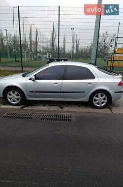 Лифтбек Renault Laguna 2004 в Киеве
