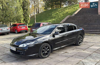 Лифтбек Renault Laguna 2010 в Косове