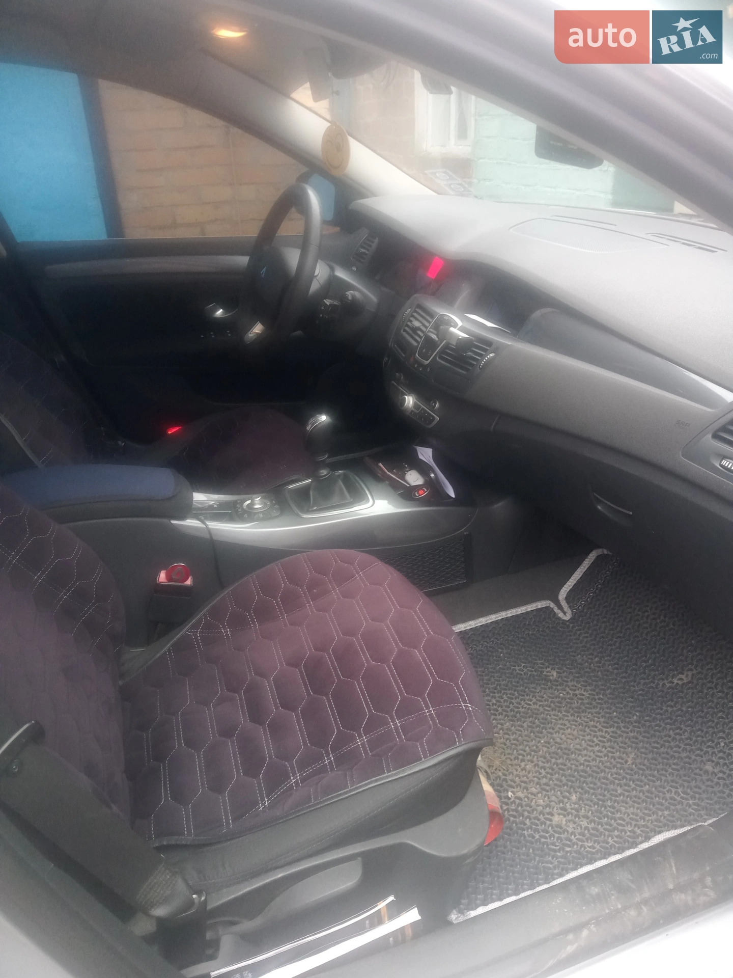2010 Renault Laguna - мініатюра 9