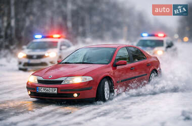 Лифтбек Renault Laguna 2002 в Черновцах