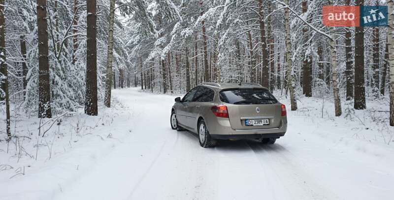 Универсал Renault Laguna 2011 в Ромнах фото 4 Универсал Renault Laguna 2011 в Ромнах