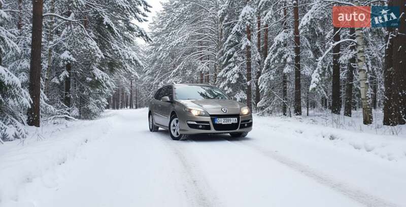 Универсал Renault Laguna 2011 в Ромнах фото 2 Универсал Renault Laguna 2011 в Ромнах